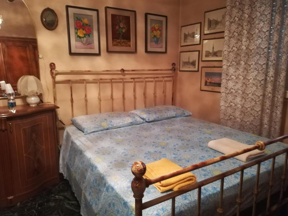 Bed and Breakfast Casa Gramsci à Modène Extérieur photo