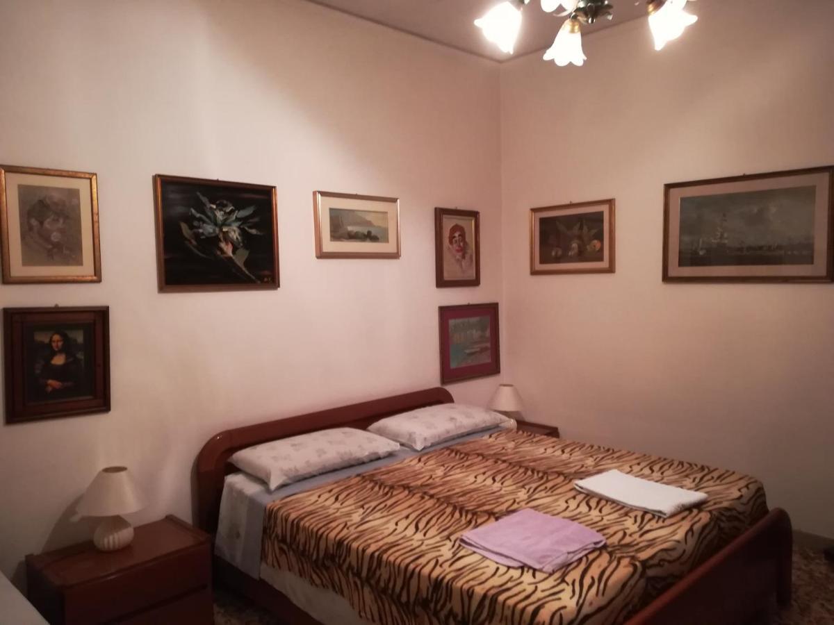 Bed and Breakfast Casa Gramsci à Modène Extérieur photo